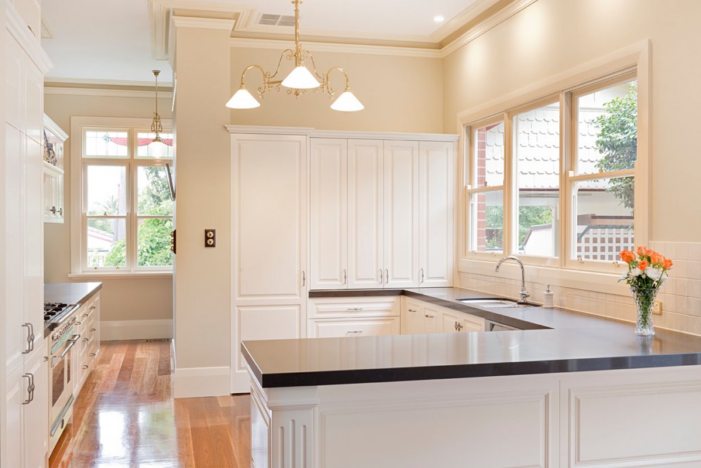 DESIGNER KITCHENS Orana Custom Built Furniture & Designer Kitchens