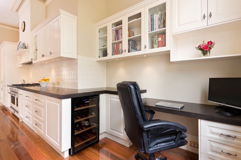 DESIGNER KITCHENS Orana Custom Built Furniture & Designer Kitchens